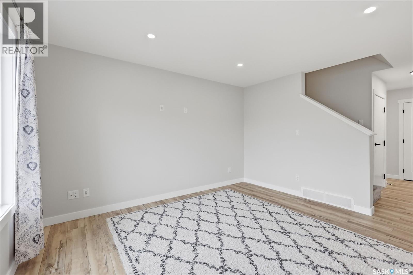 713 Brighton BOULEVARD - 13