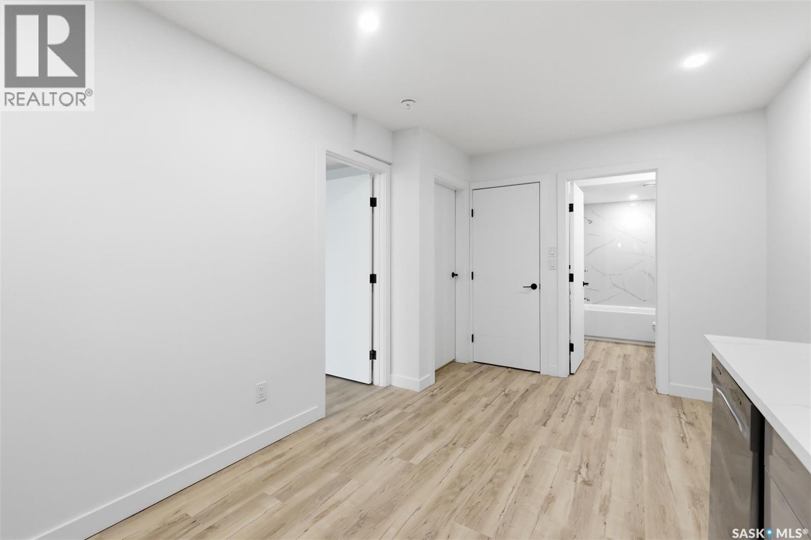 713 Brighton BOULEVARD - Image 30