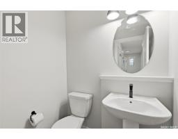 4pc Bathroom - 713 Brighton Boulevard, Saskatoon, SK S7V1P3 Photo 15