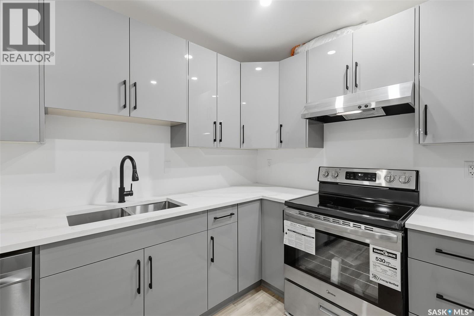 713 Brighton BOULEVARD - 34