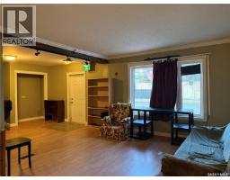 71 Ross Street W, Moose Jaw, SK S6H2M2 Photo 10