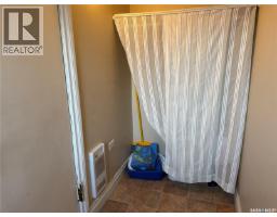 71 Ross Street W, Moose Jaw, SK S6H2M2 Photo 27