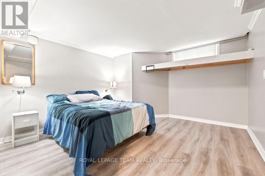 2141 BELAIR DRIVE - 33