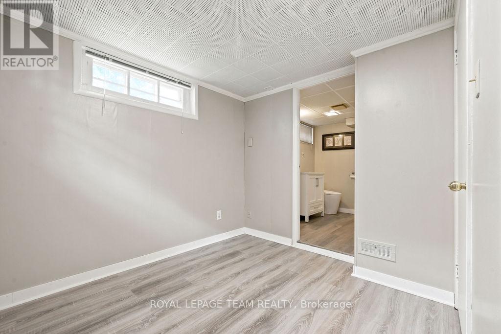 2141 BELAIR DRIVE - 34