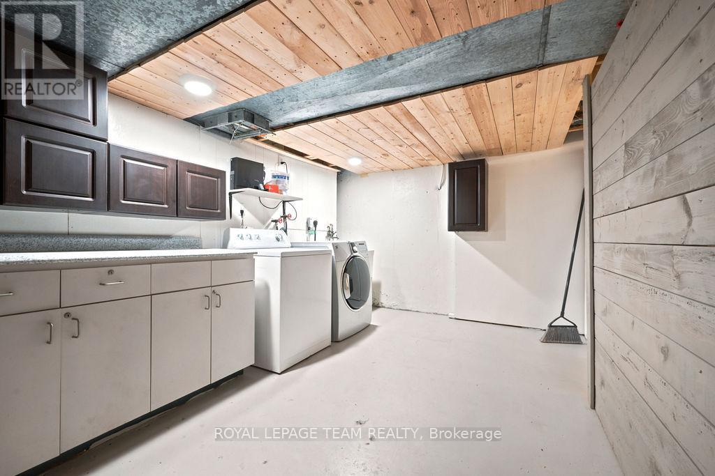 2141 BELAIR DRIVE - 41