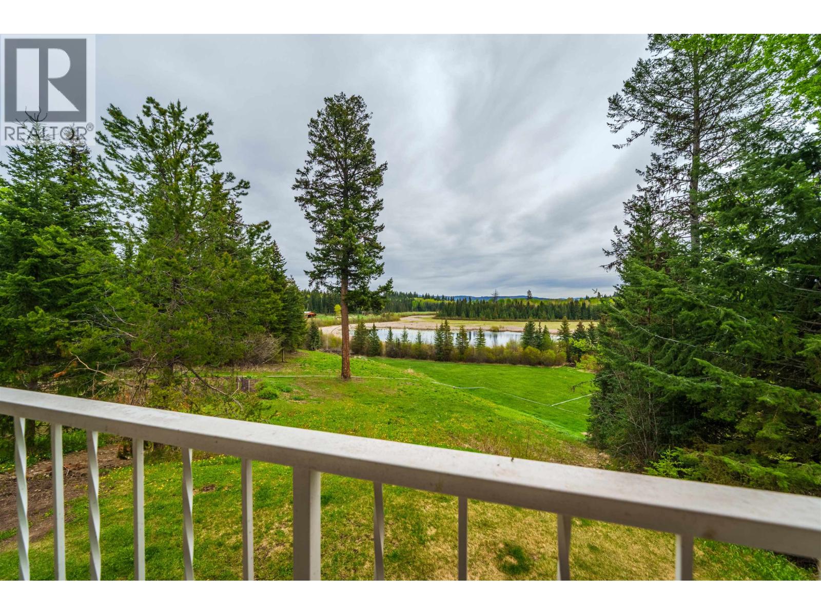 7497 LITTLE FORT 24 HIGHWAY, Bridge Lake