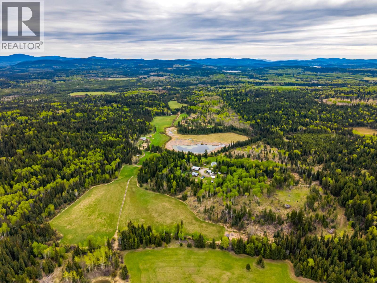 7497 LITTLE FORT 24 HIGHWAY, Bridge Lake