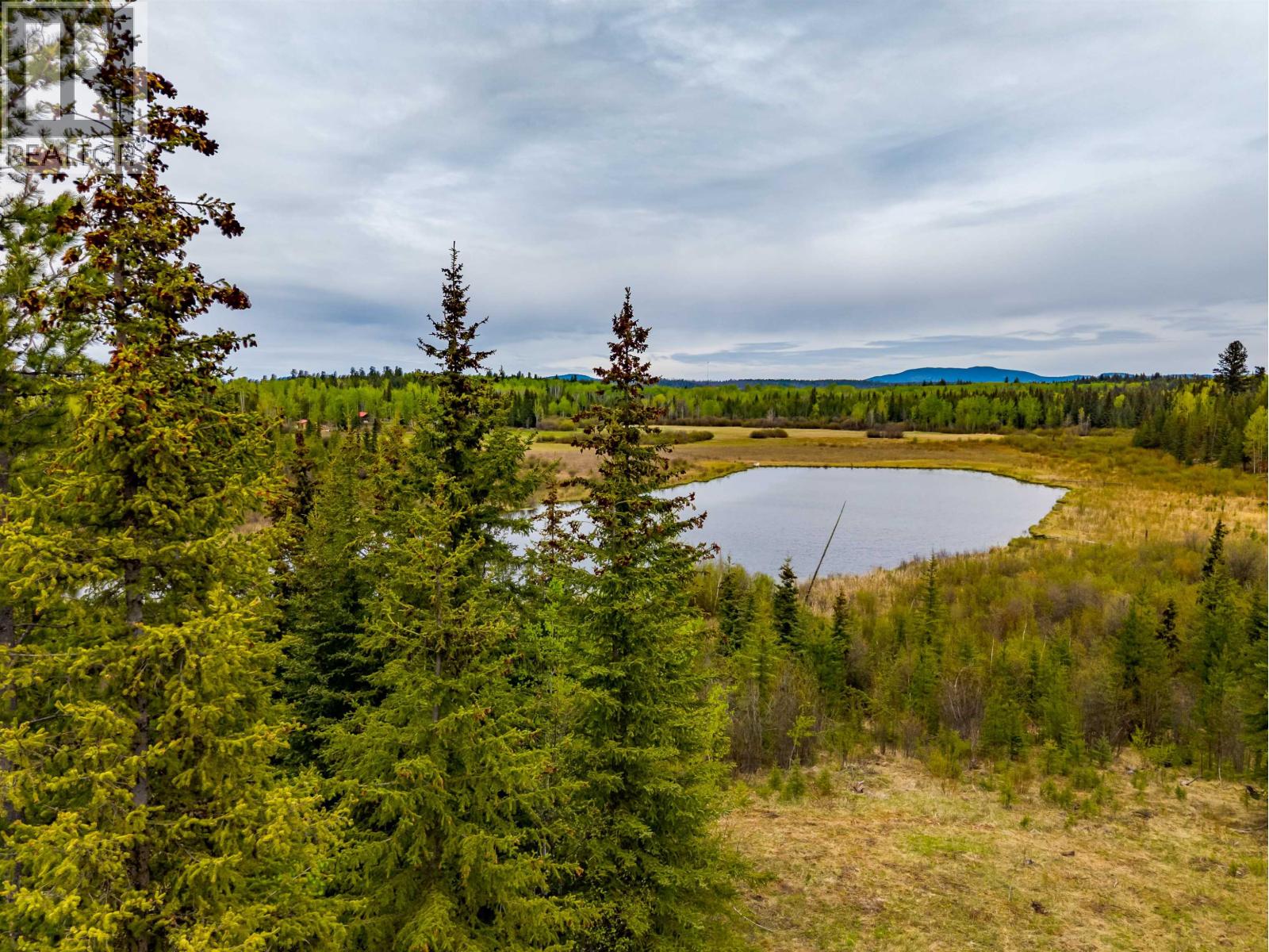7497 LITTLE FORT 24 HIGHWAY, Bridge Lake