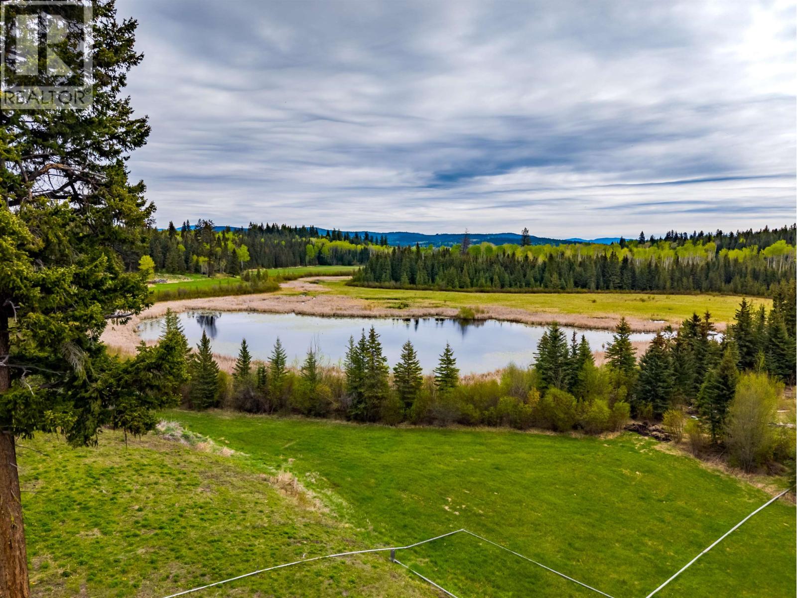 7497 LITTLE FORT 24 HIGHWAY, Bridge Lake
