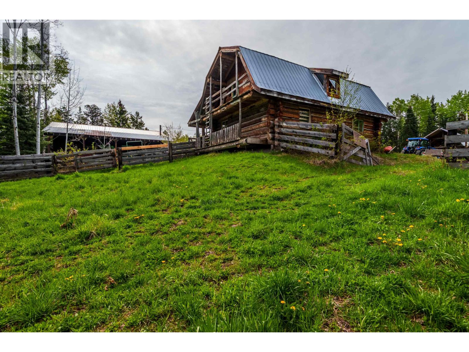 7497 LITTLE FORT 24 HIGHWAY, Bridge Lake
