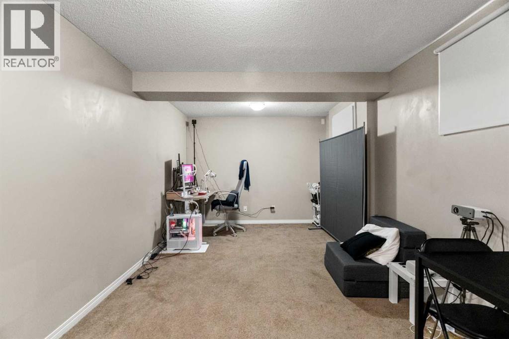 10 Nolanfield Heights NW - 34