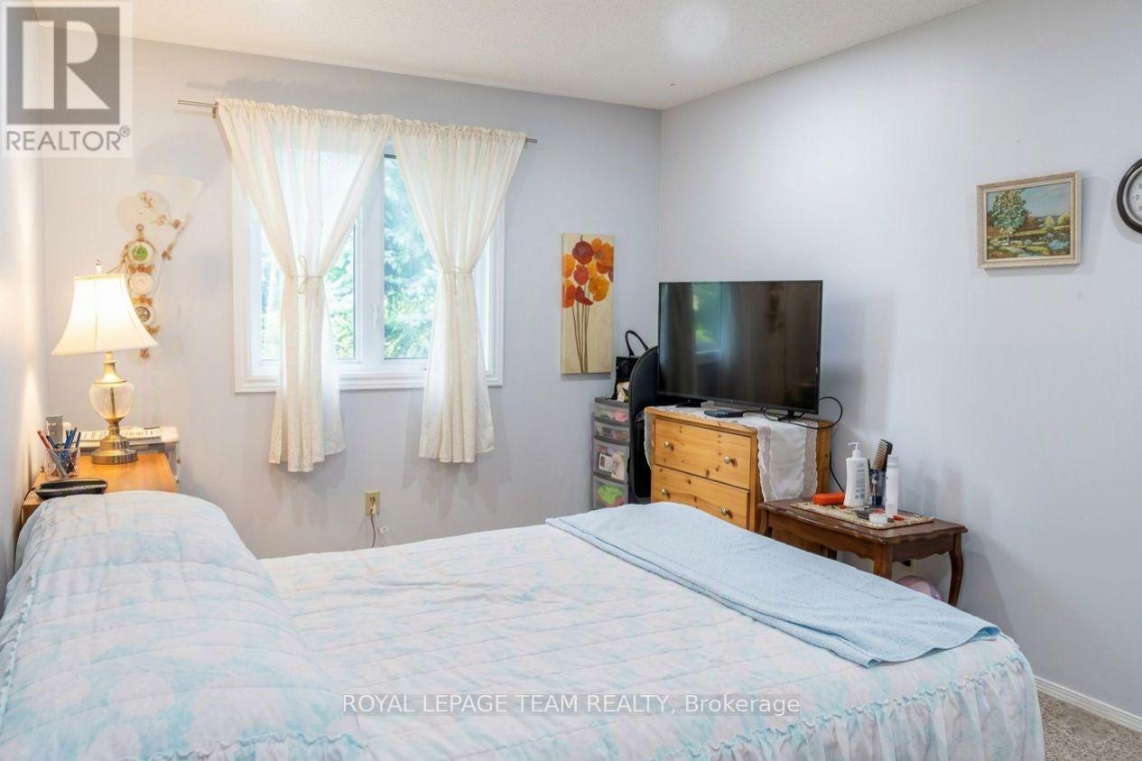 503 SIDNEY DRIVE SE - 24