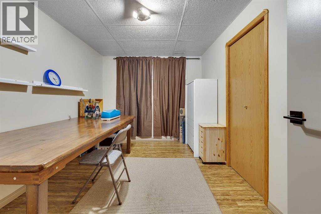 56 Coverdale Place NE - 26
