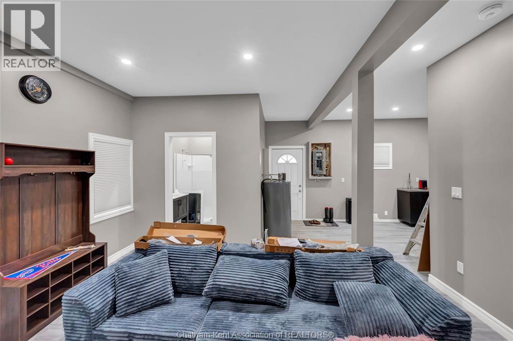 133 Woods STREET - Image 14