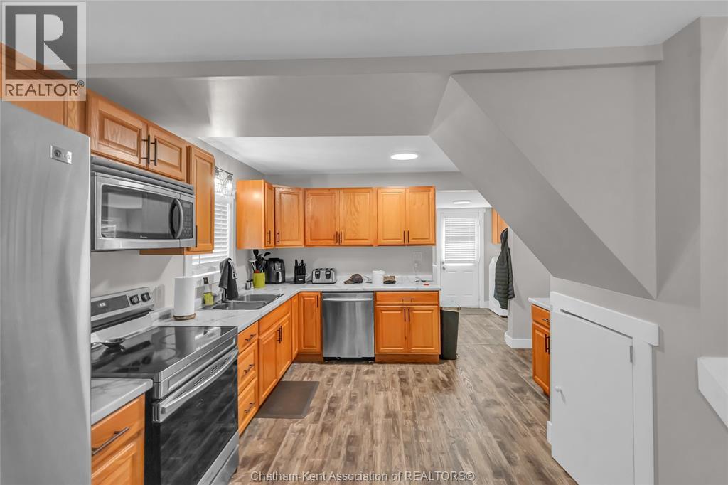 133 Woods STREET - Image 30