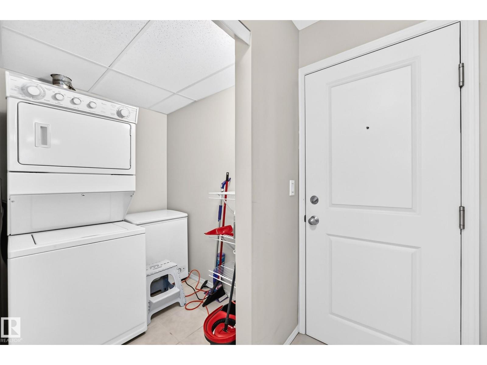 #216 17003 67 AV NW - 36