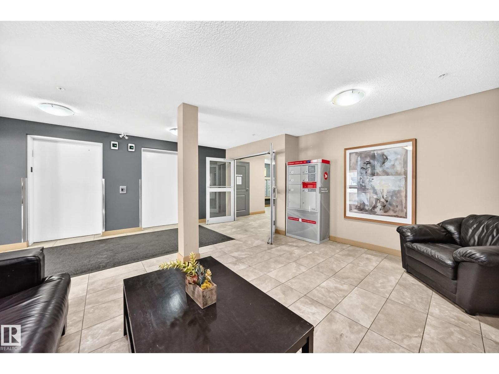 #216 17003 67 AV NW - 40