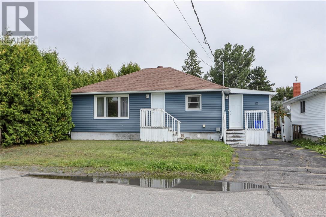 12 Oakwood Avenue - 1