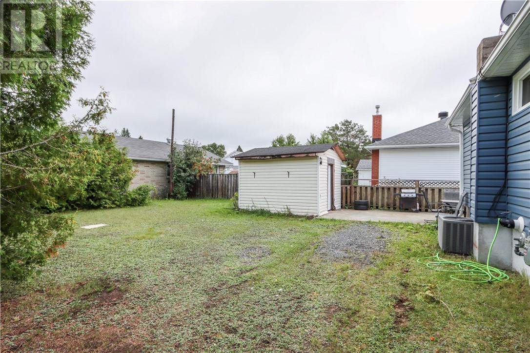 12 Oakwood Avenue - Image 39