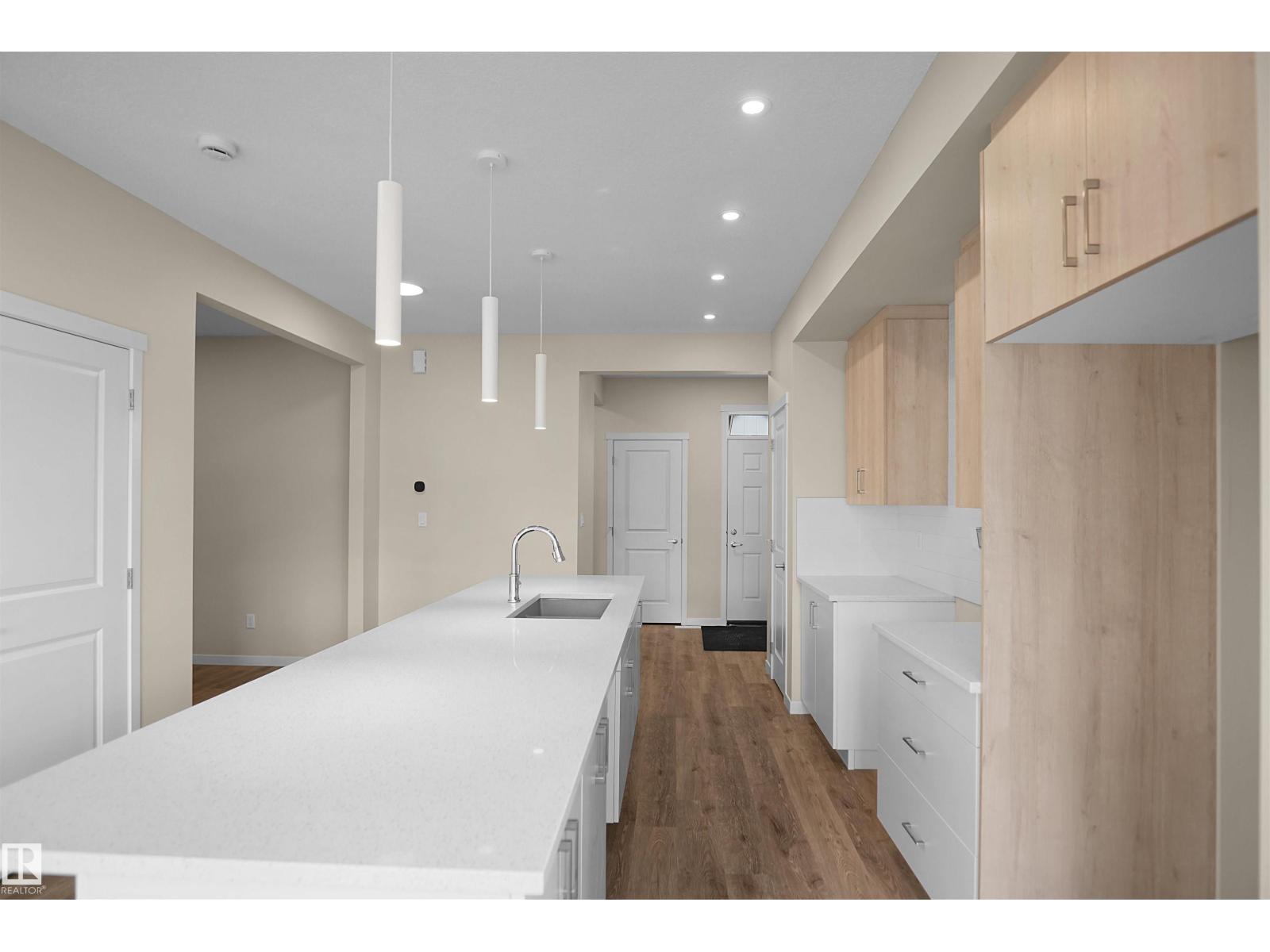 22915 95 AV NW - Image 10