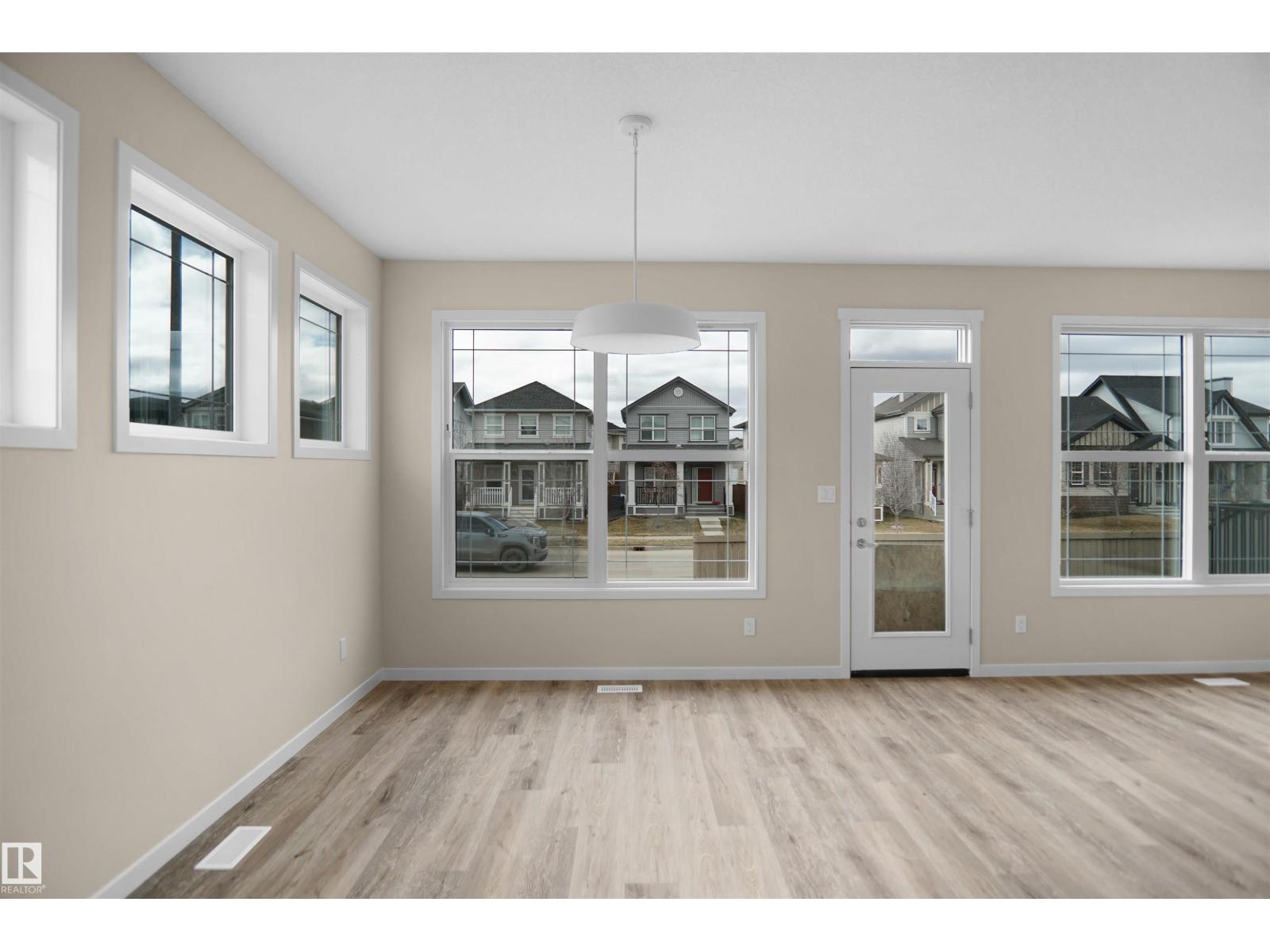 22915 95 AV NW - Image 8