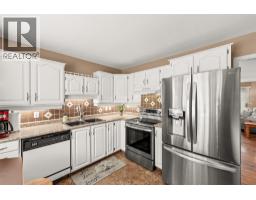 Living room - 140 Nickel Road Unit# 4, Kelowna, BC V1X4E6 Photo 10