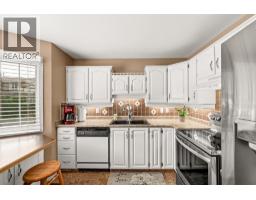 Laundry room - 140 Nickel Road Unit# 4, Kelowna, BC V1X4E6 Photo 11