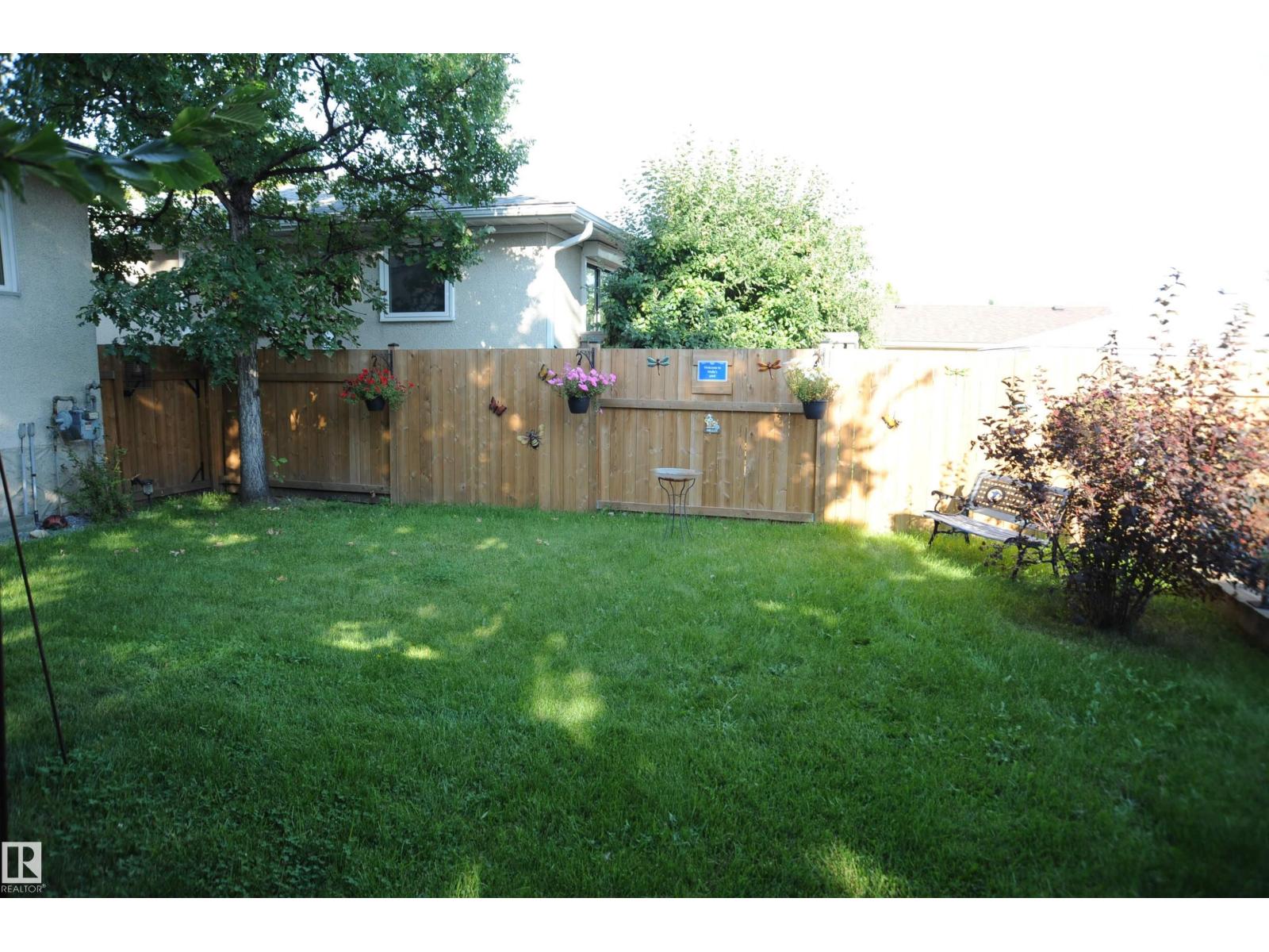 10219 155 AV NW - 28
