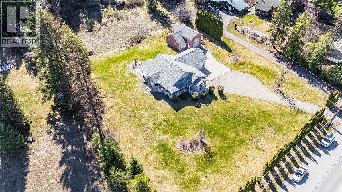 1750 Green Road - 4