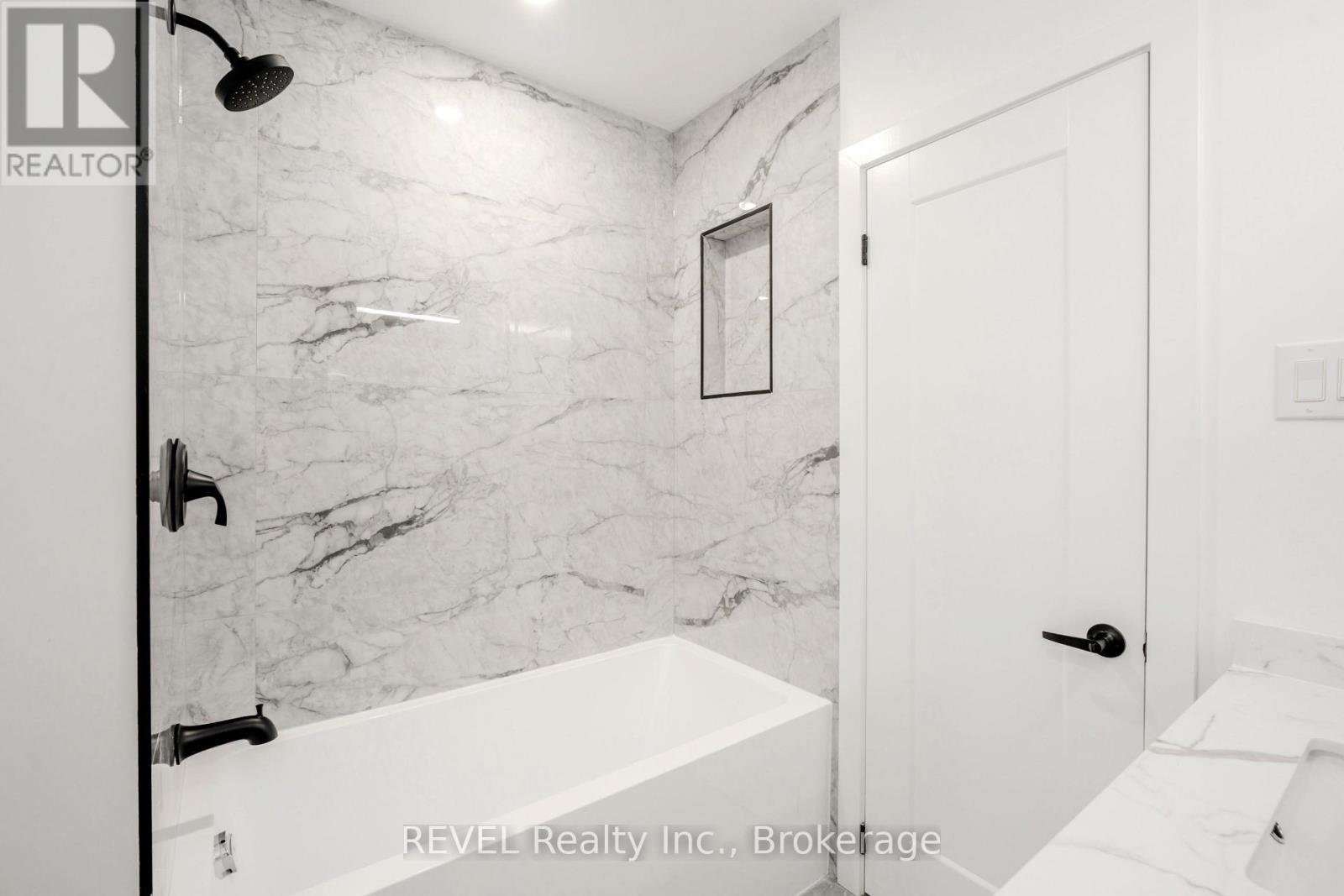 35 BURNESS DRIVE - 17