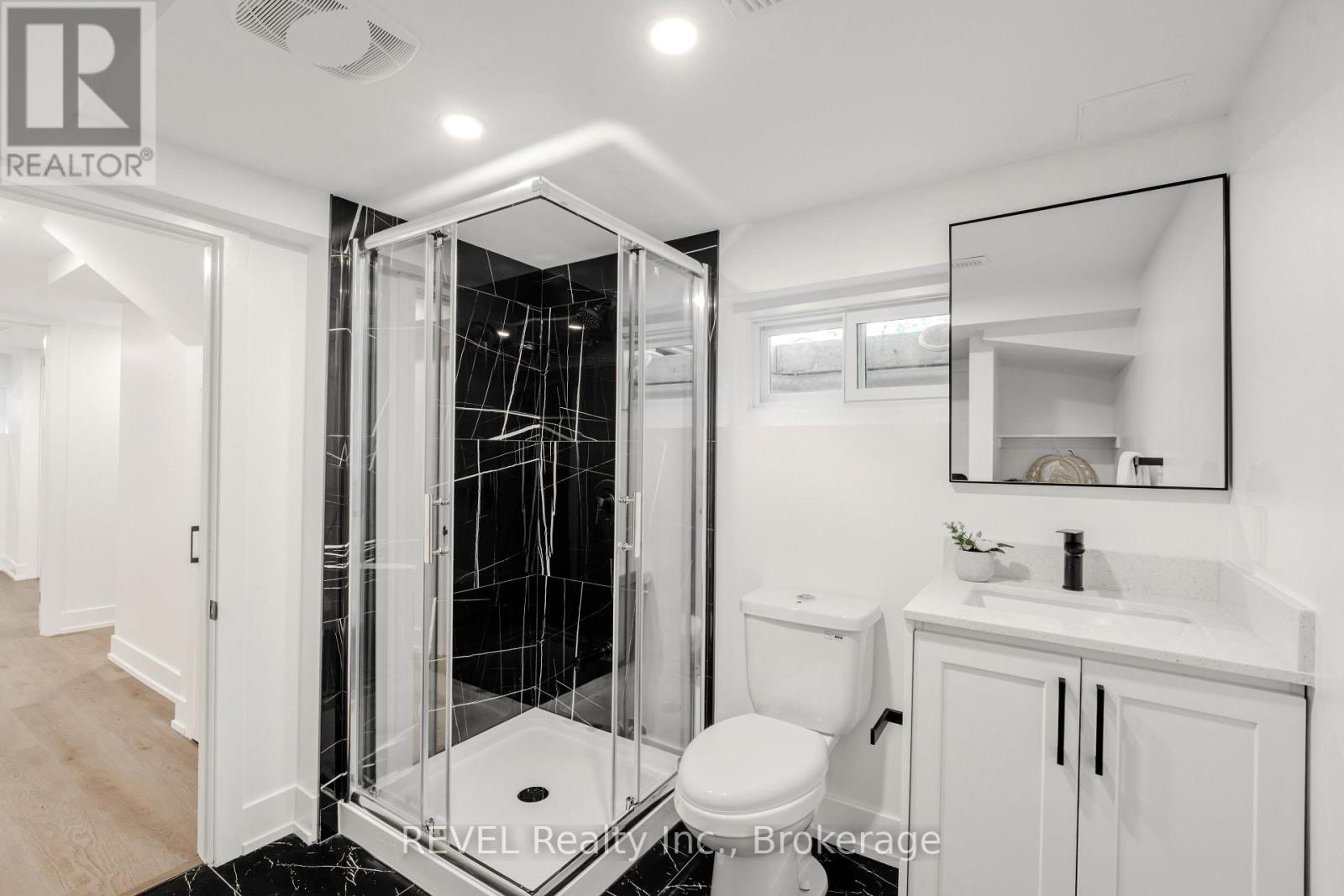 35 BURNESS DRIVE - 33