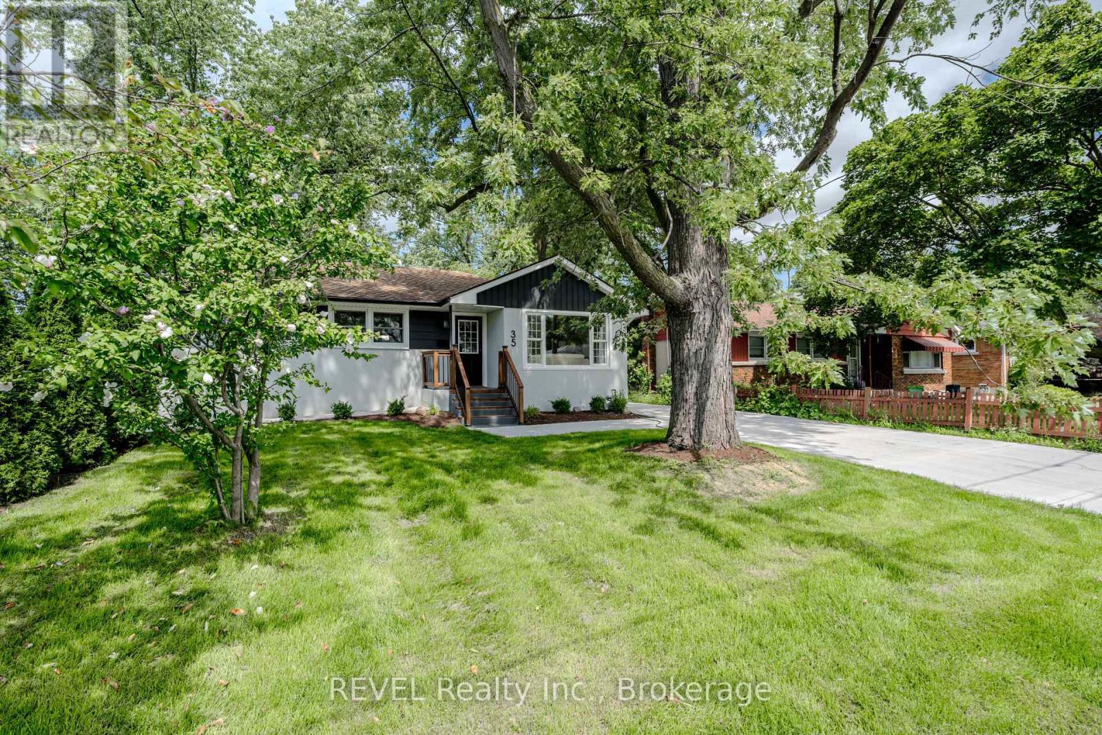 35 BURNESS DRIVE - 4