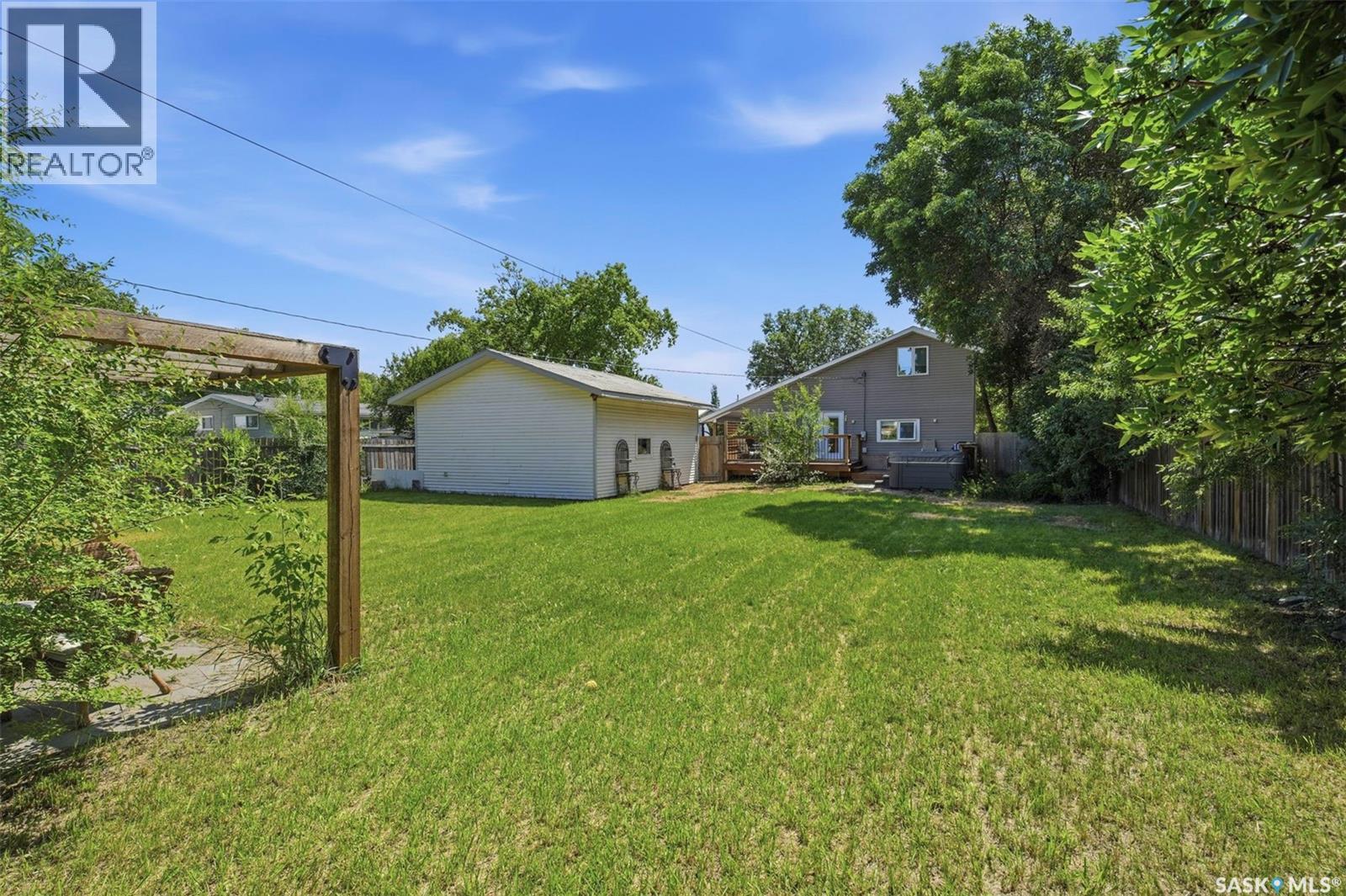 312 3rd STREET W - Image 43