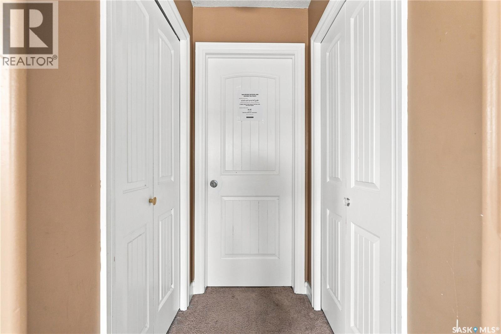 #18 118 Hampton CIRCLE - Image 29