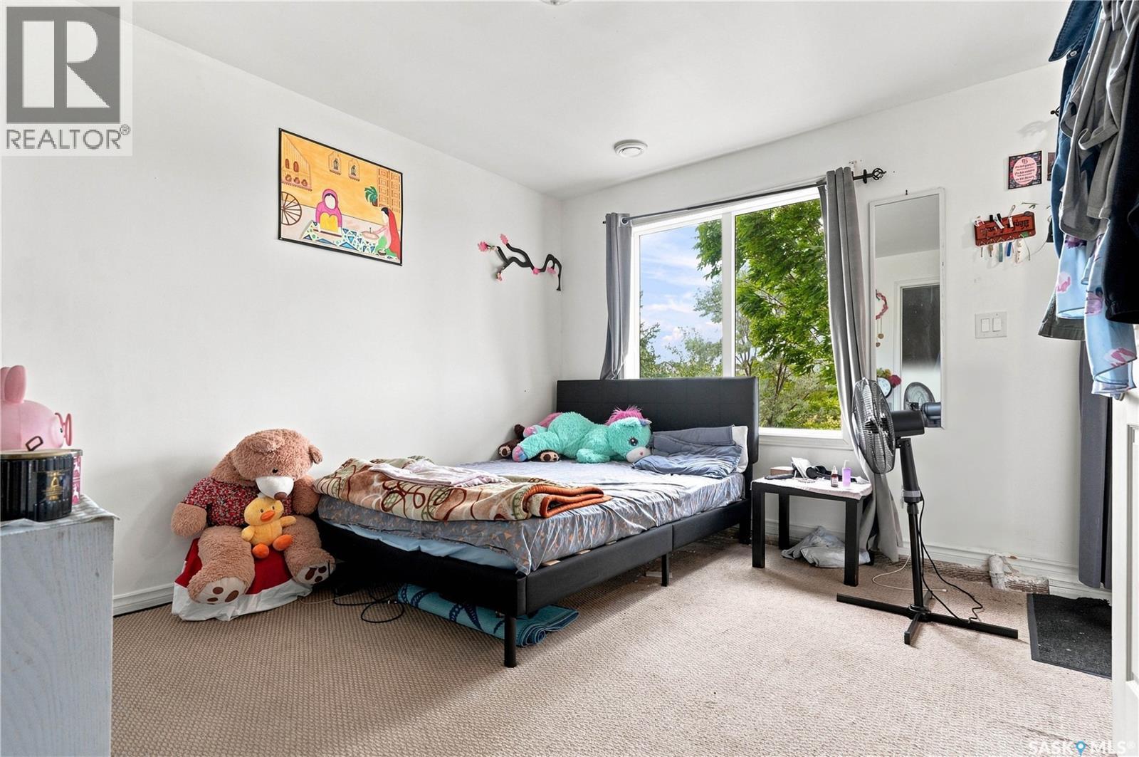 #18 118 Hampton CIRCLE - Image 40