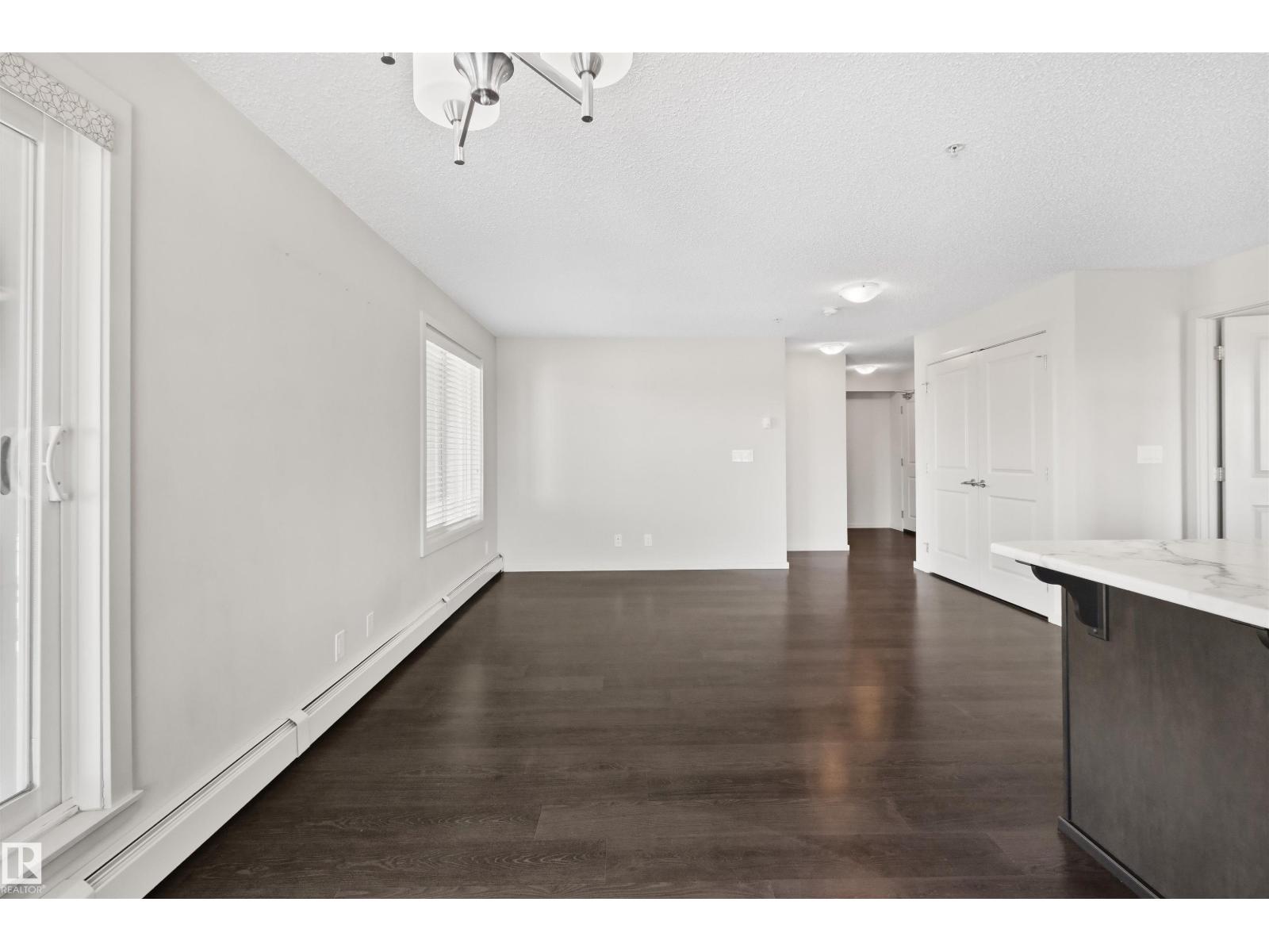 #318 5521 7 AV SW - 11