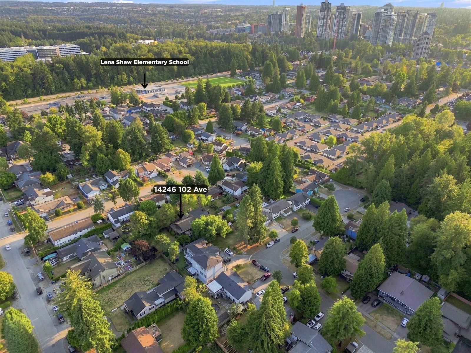 14246 102 Avenue, Surrey, British Columbia, V3T5A5, Surrey, British Columbia — photo 2 of 5
