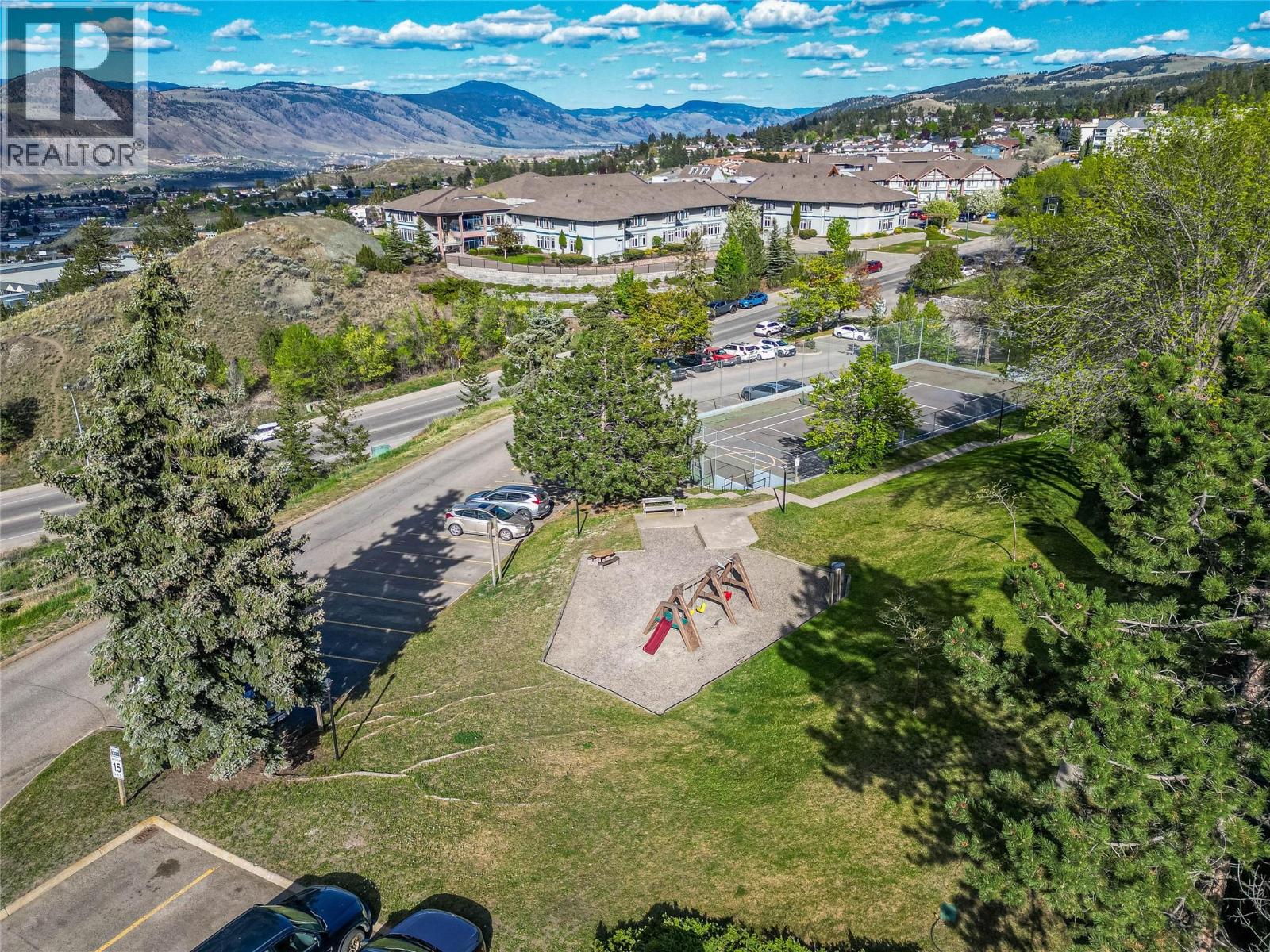 #38 1221 HUGH ALLAN Drive - 29