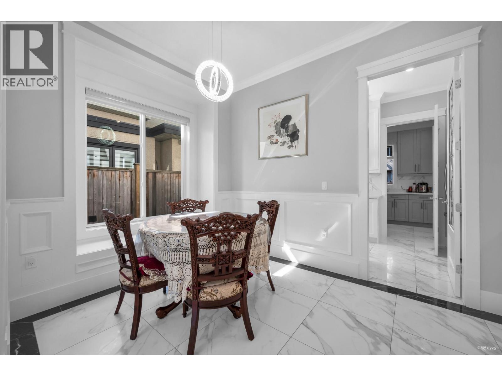 11 Bed, 10 Bath House for Sale in Richmond – 8351 LESLIE ROAD, Richmond – MLS# R3158894 - Image 9