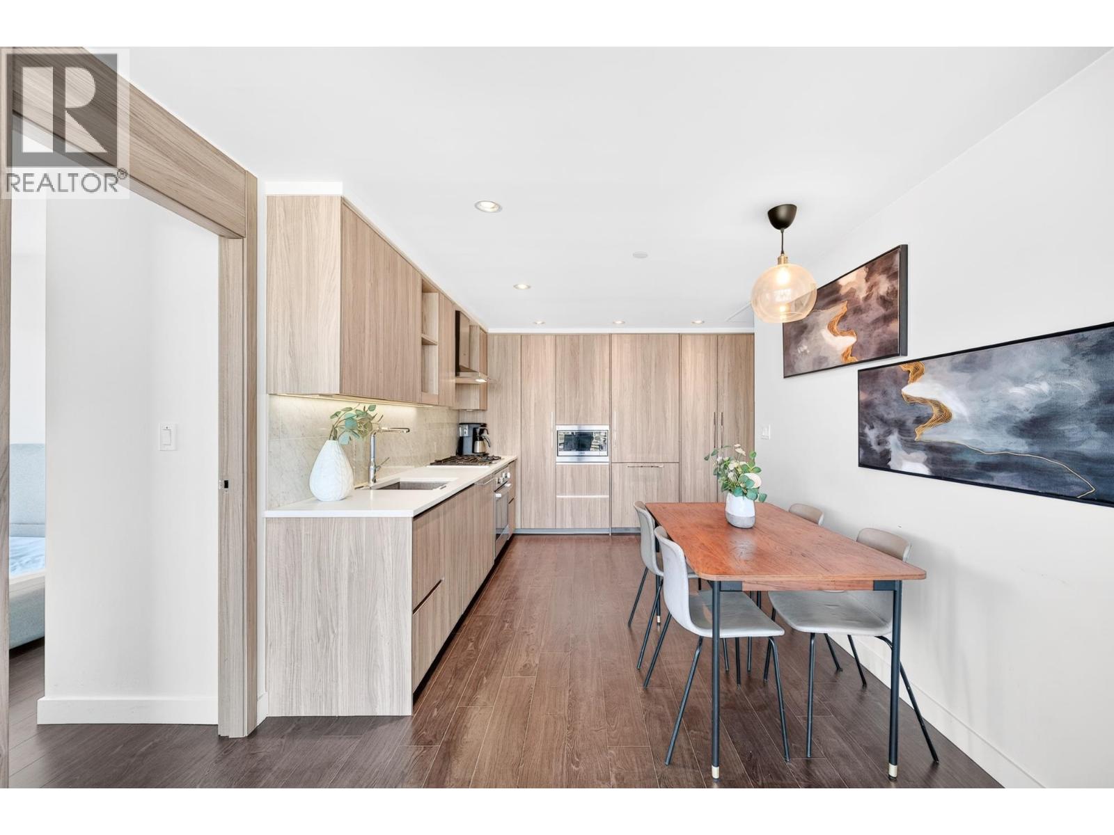 3008 4730 LOUGHEED HIGHWAY, Burnaby