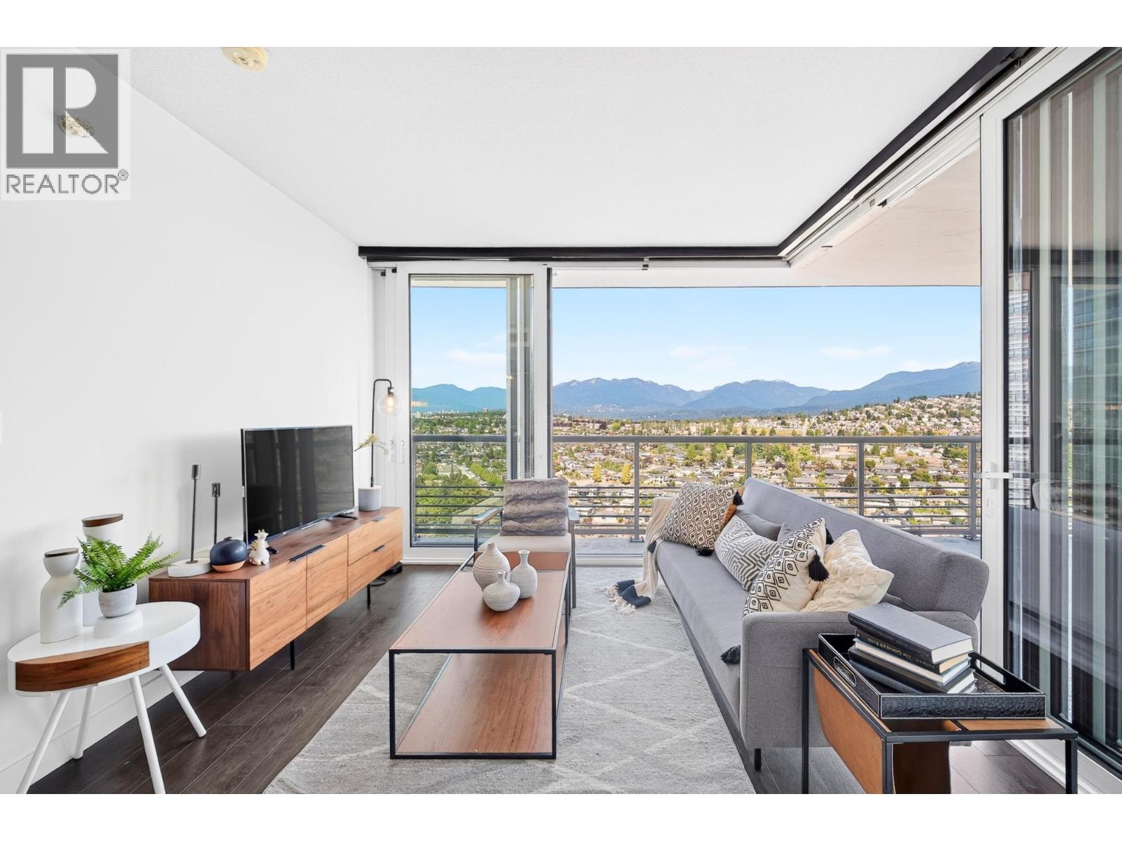 3008 4730 LOUGHEED HIGHWAY, Burnaby
