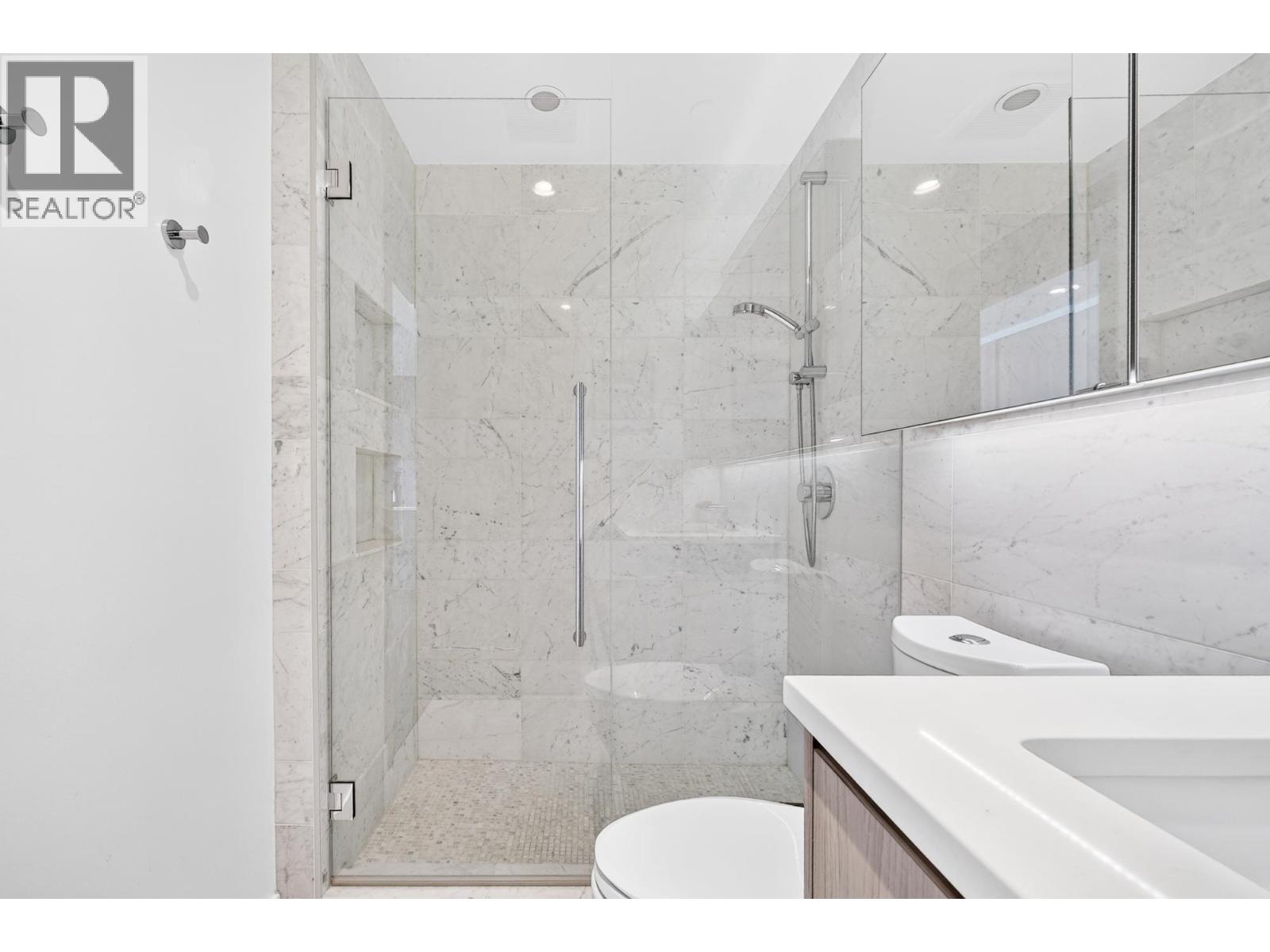 3008 4730 LOUGHEED HIGHWAY, Burnaby