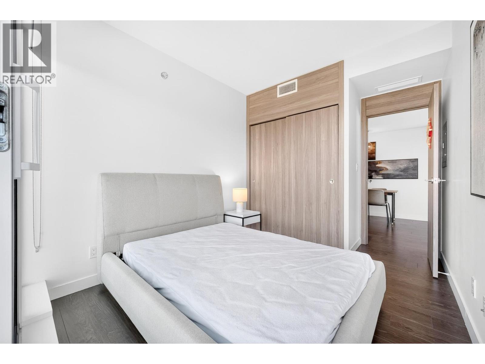 3008 4730 LOUGHEED HIGHWAY, Burnaby