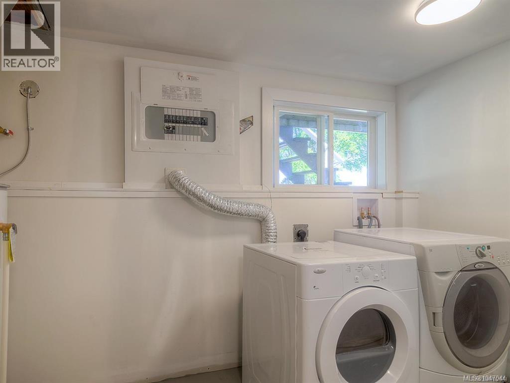 80 Kerr St - Image 24