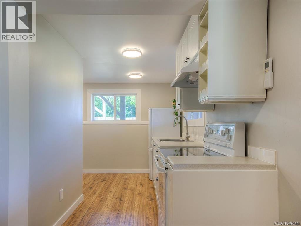 80 Kerr St - Image 30