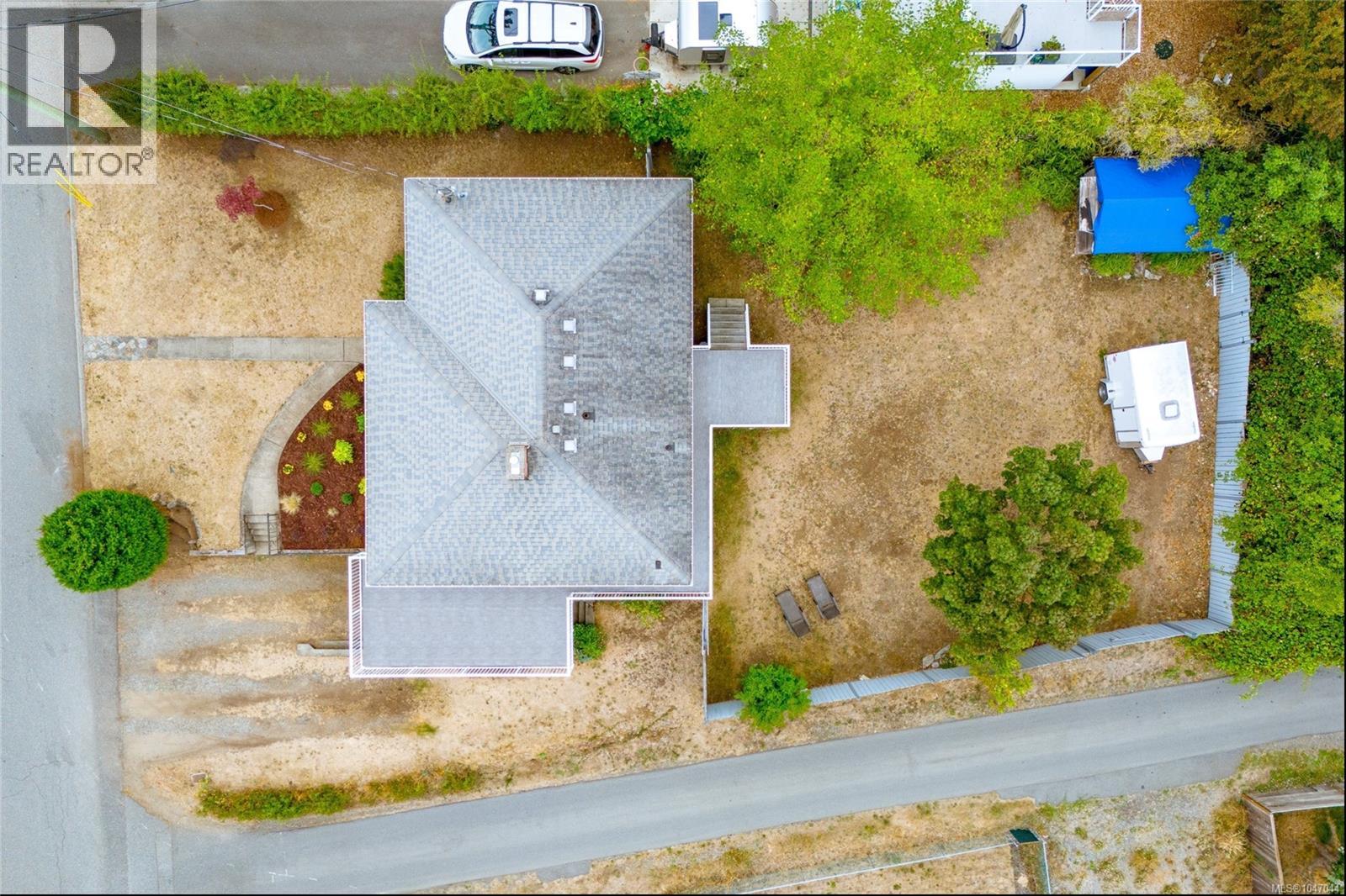80 Kerr St - Image 6