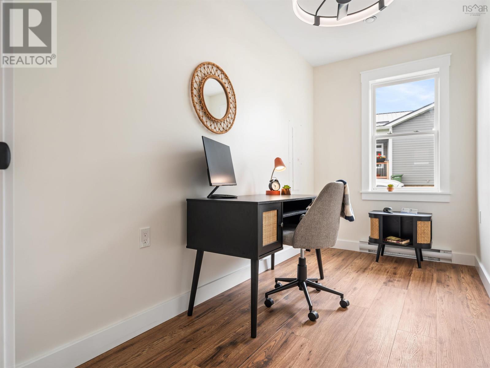 164 Oak Street - 21