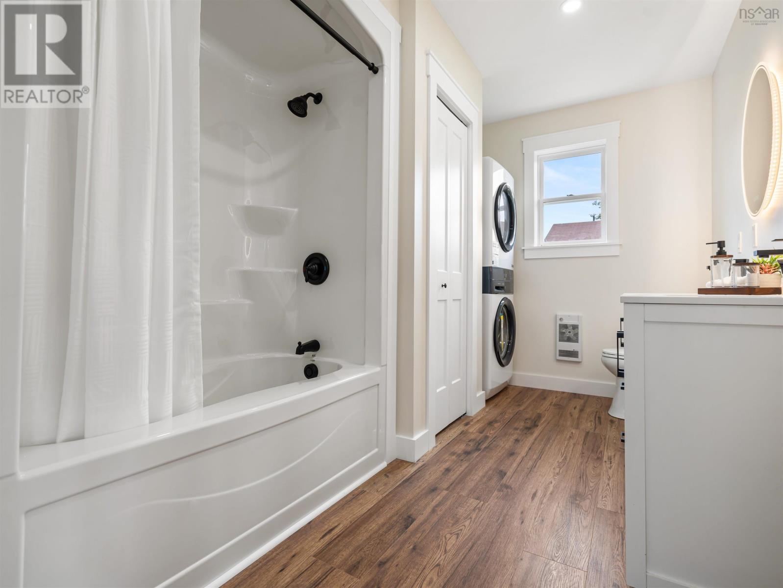 164 Oak Street - 19