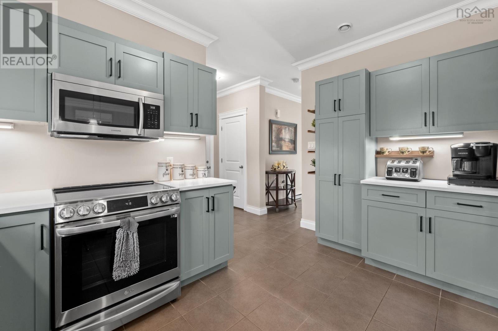 Property 24 of 51 of 158 Tamara Drive