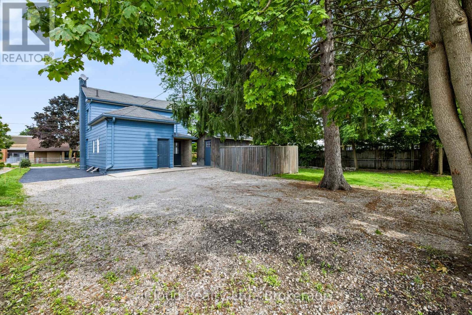 654 DUKE STREET - 7